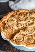 Load image into Gallery viewer, Heart Dough Bowl