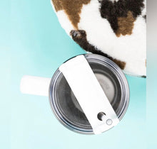 Cargar imagen en el visor de la galería, The Traveler Lilliana Leopard White Stainless Steel Tumbler
