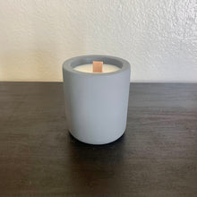 Load image into Gallery viewer, Medium Grey Concrete Candle
